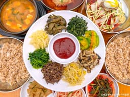 내고향보리밥 백년가야밀면