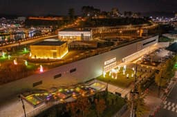 진주남강유등전시관