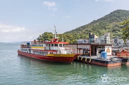 남해대교 유람선