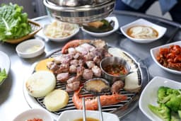 봉순이네흑돼지