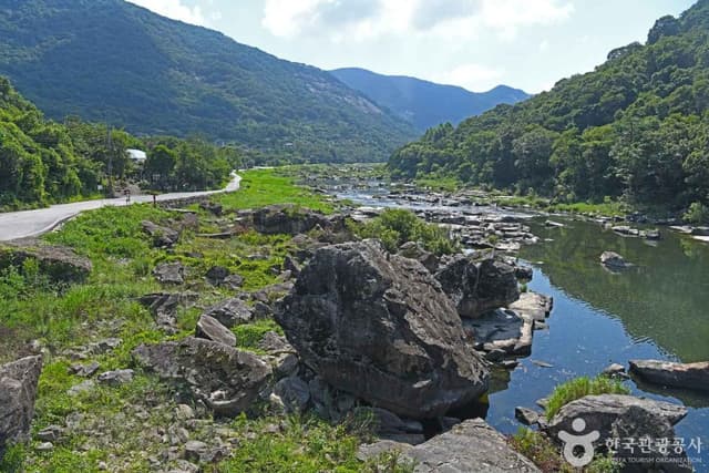 Image 0