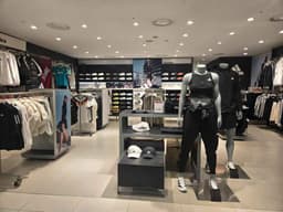 아디다스 퍼포먼스 롯데백화점 분당점