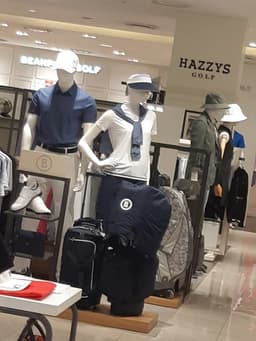 헤지스골프 AK플라자 수원점