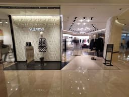 발렌티노 현대백화점 압구정본점