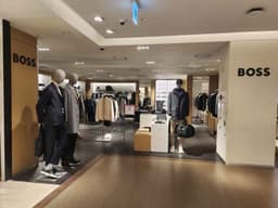 휴고보스 신세계백화점 타임스퀘어점