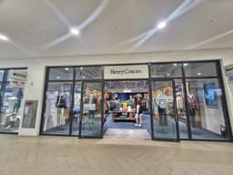 헨리코튼 현대프리미엄아울렛 김포점