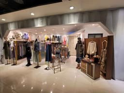 메르시브라운 두타몰점