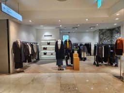 산드로 현대백화점 목동점