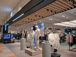 아디다스 롯데아울렛 광주수완점