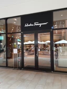 살바토레페라가모 롯데프리미엄아울렛 파주점