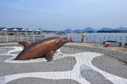 국동항수변공원