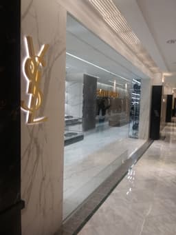 생로랑 갤러리아백화점 명품관 WEST점