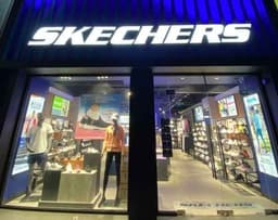 스케쳐스 신제주점