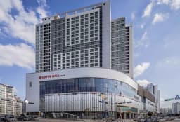 스케쳐스 롯데몰 수지점