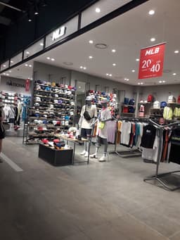 MLB 복합관 롯데몰 군산점