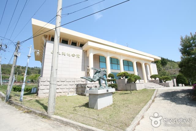 Image 12