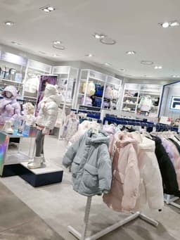 휠라키즈 NC 신구로점