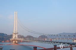 예당호 출렁다리(음악분수)