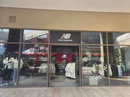 뉴발란스 롯데아울렛 부여점