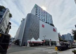 유니클로 엠백화점 춘천점