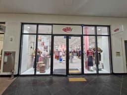 오일릴리 현대프리미엄아울렛 김포점