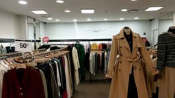 미니멈 뉴코아아울렛 평촌점