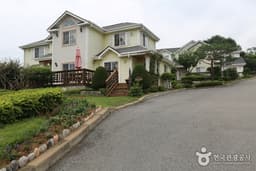 블루밍데이즈펜션