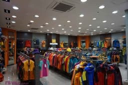 마운티아 마리오아울렛 2관점