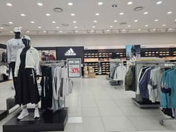 아디다스 모다아울렛 인천점