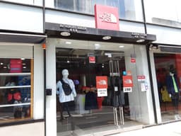 노스페이스 문정점