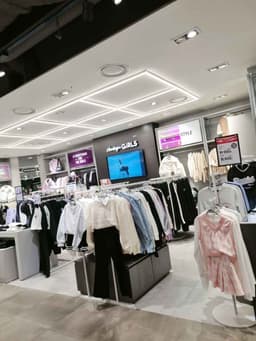 더데이걸 NC 신구로점