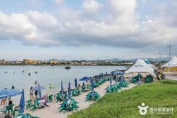 제주신흥해수욕장