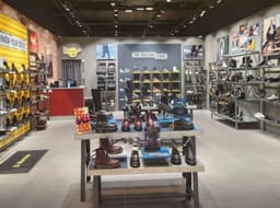 닥터마틴 스타필드 고양점