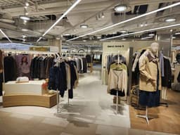 메르시앤에스 타임스퀘어점