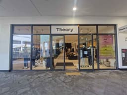 띠어리아울렛 복합 현대프리미엄아울렛 김포점