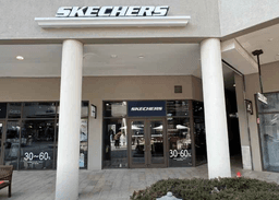 스케쳐스 롯데아울렛 부여점