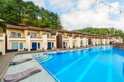 환타지콜라보리조트