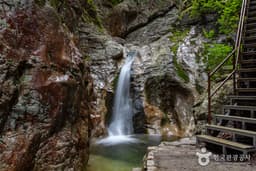 등선폭포(삼악산)