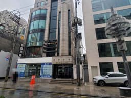 스파이더 압구정 직영점