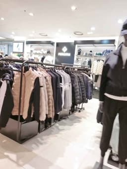 레노마골프 마리오아울렛 3관점