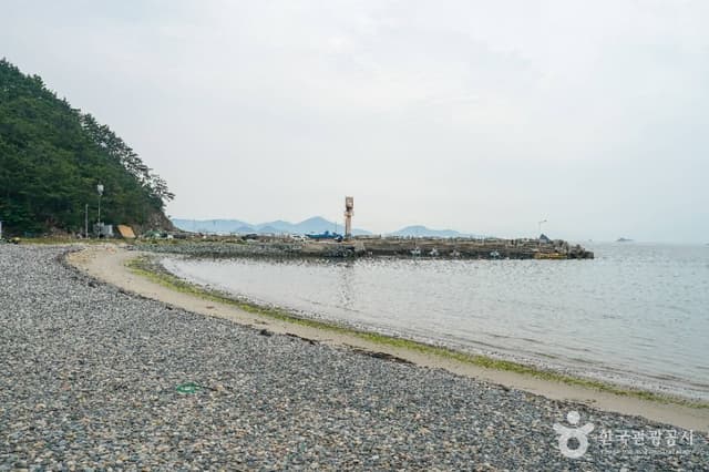 Image 0