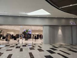 ZARA IFC몰점